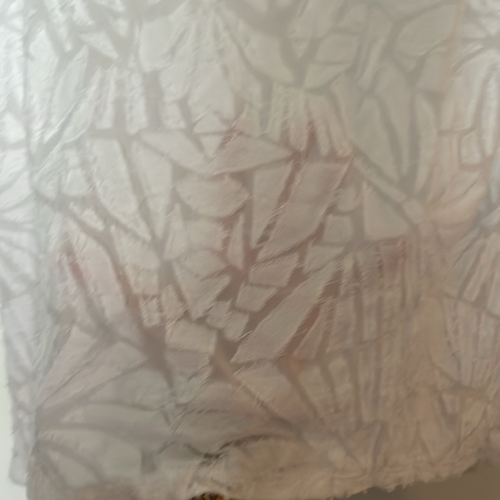 NWT CHICOS WHITE SHIRT - Picture 3 of 3